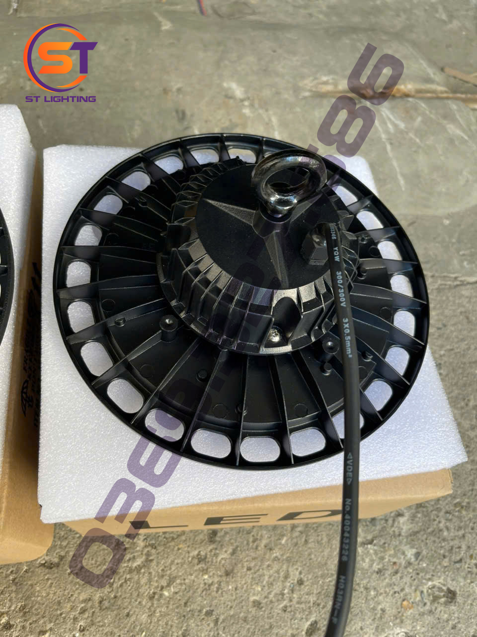 st xuong den hoa 100 b