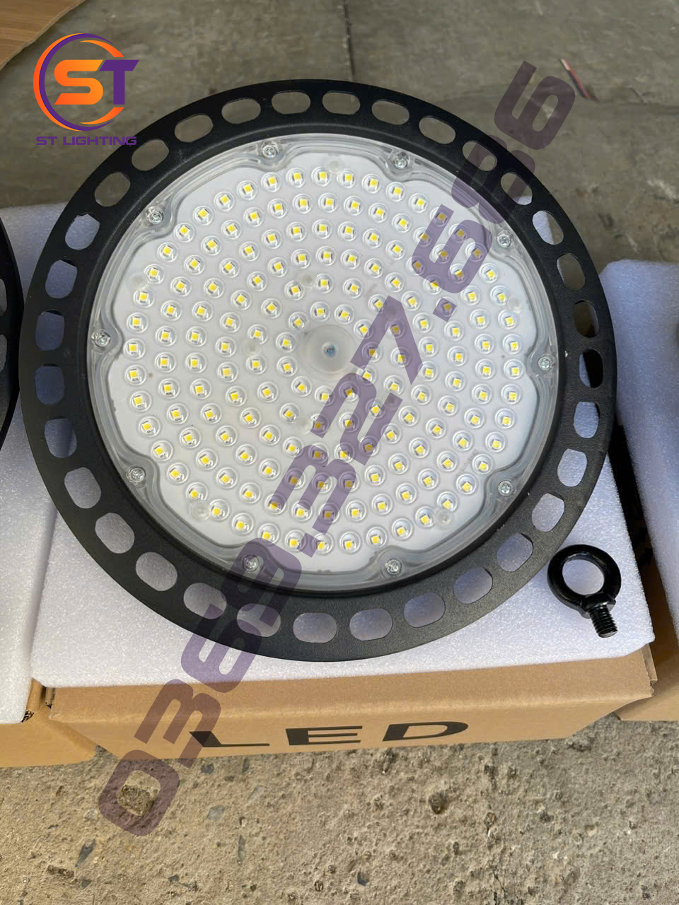 st xuong den hoa 200