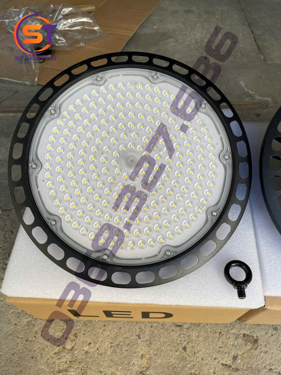 st xuong den hoa 300